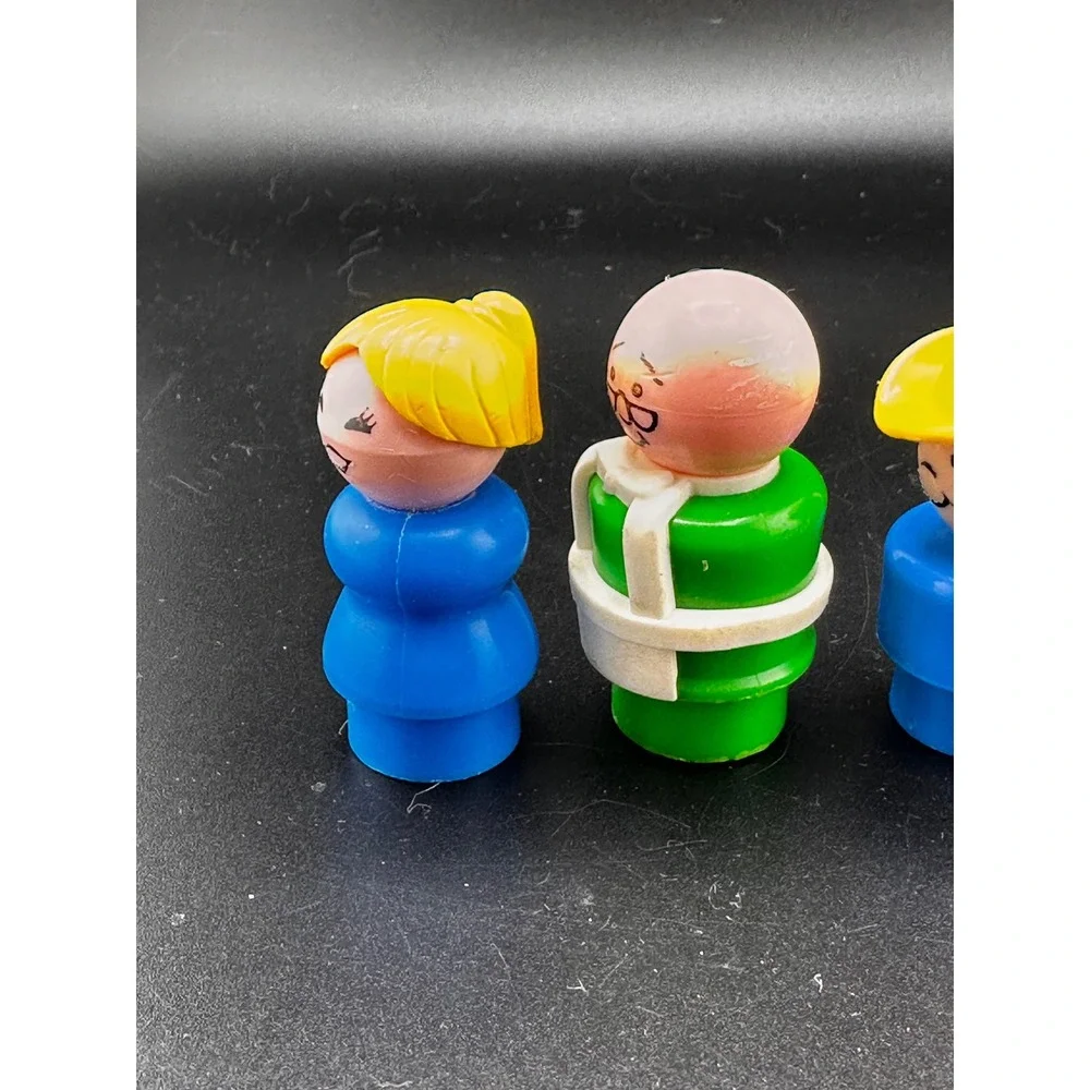 Vtg Fisher Price‎ Little People Mom Farmer Mr. Hooper Grandpa READ 1970s